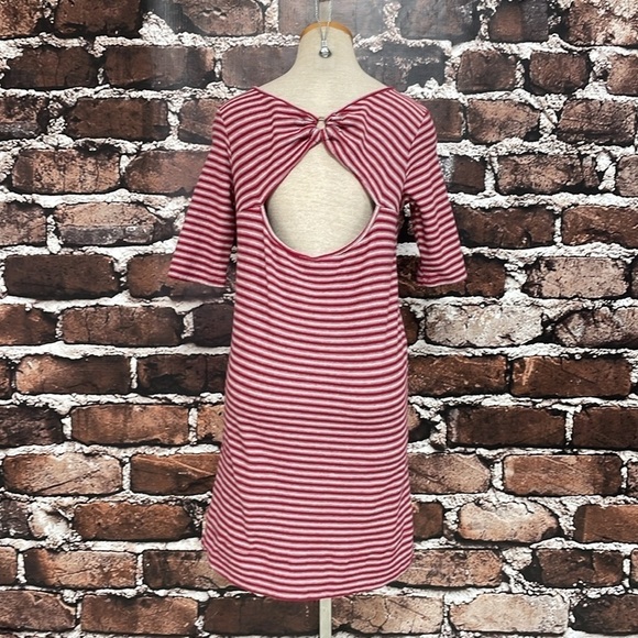We The Free Dress Women's Small Red Grey Striped Short Sleeve T-Shirt - Picture 9 of 15